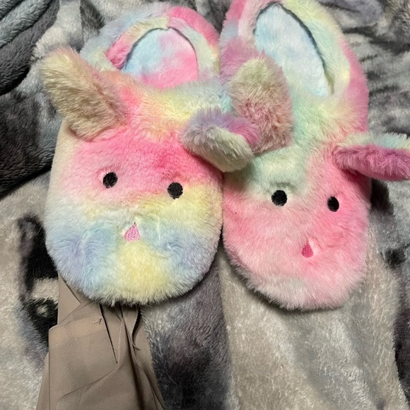 Bunny slippers - Picture 4 of 4